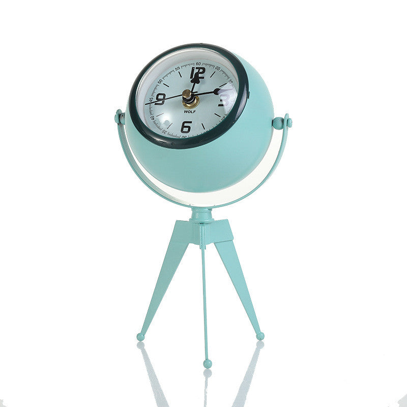 Modern Iron Clock Minimalist Home Decor Timepiece