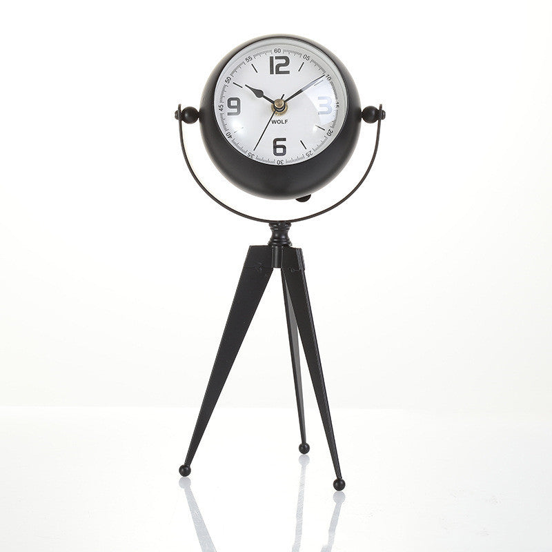Modern Iron Clock Minimalist Home Decor Timepiece
