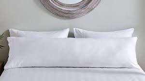 Full body pillow – long supportive pillow for side sleepers, pregnancy comfort and full-body alignment