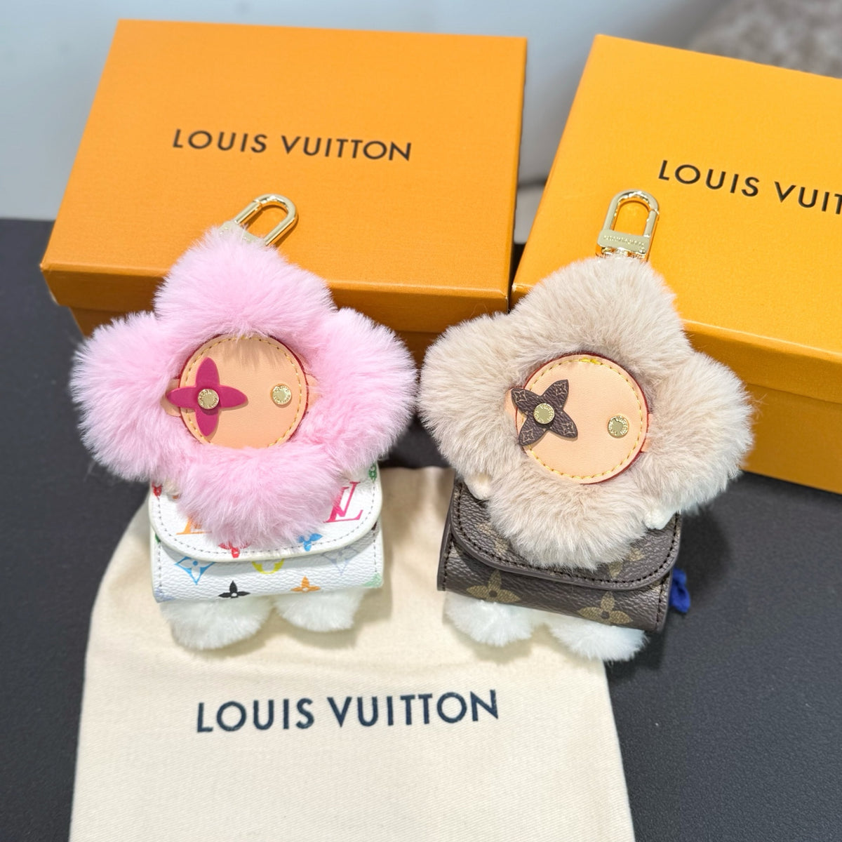 Fluffy Teddy Bear Bag Charm with Mini Purse – Cute Plush Keychain for Women