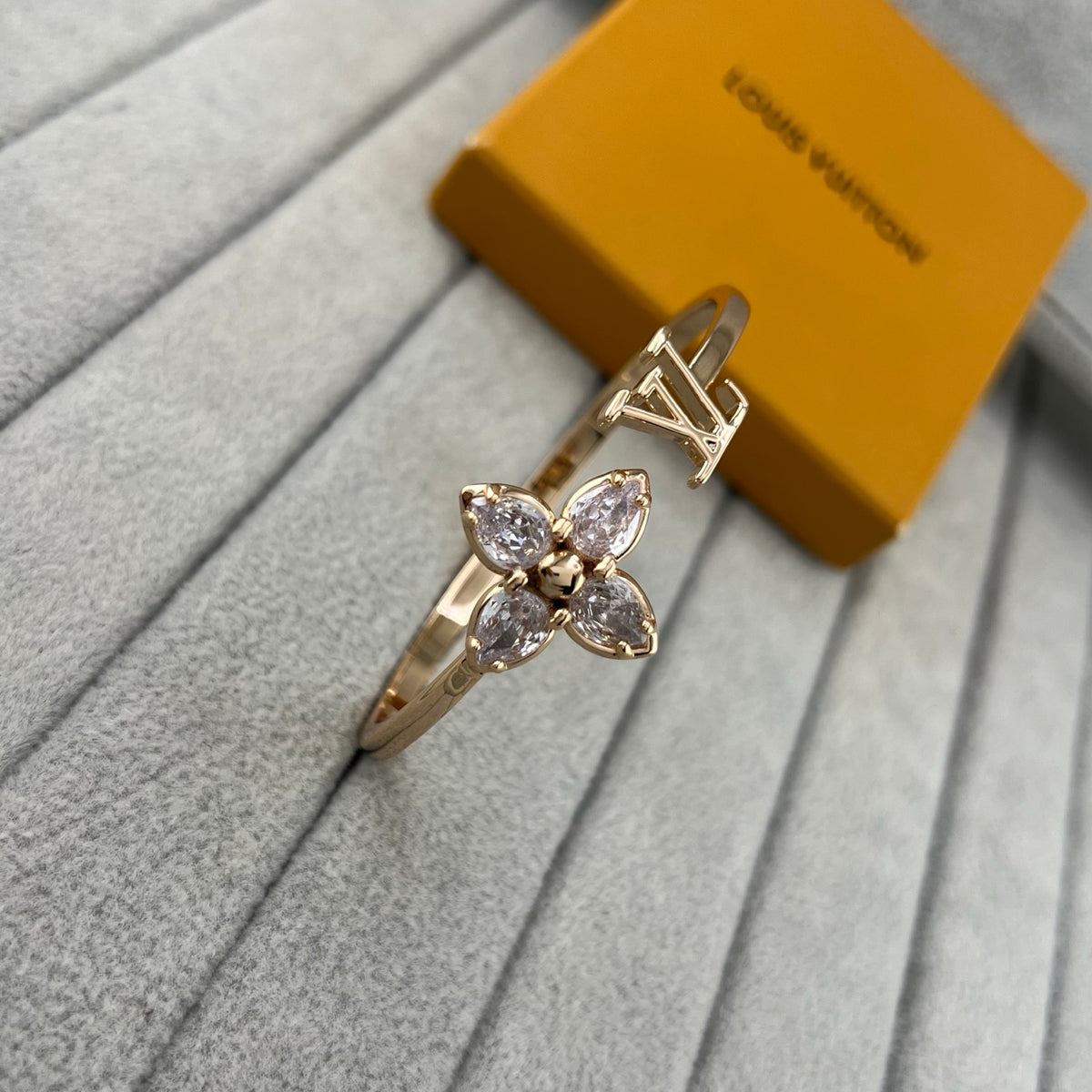 Women's Crystal Flower Bangle Bracelet – Gold, Silver & Rose Gold