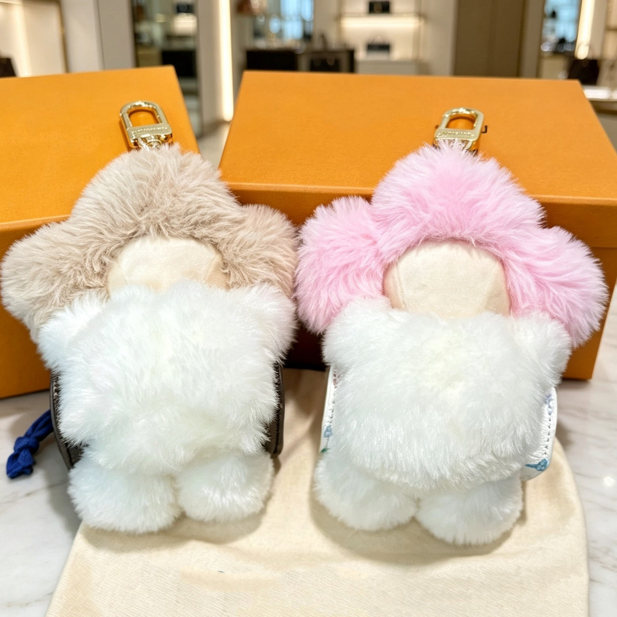 Fluffy Teddy Bear Bag Charm with Mini Purse – Cute Plush Keychain for Women